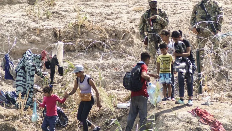 Abren en Texas el centro migratorio más grande de Estados Unidos