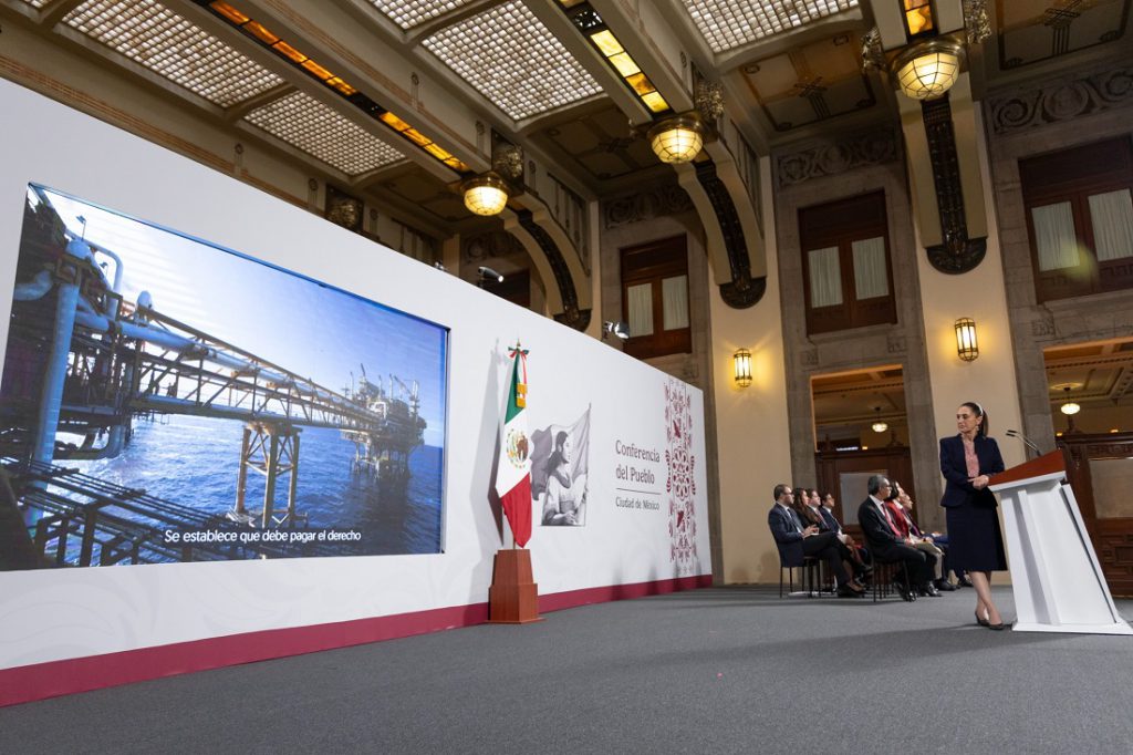 Con AMLO, Pemex se recuperó tras caída durante el sexenio de Peña Nieto: Sheinbaum