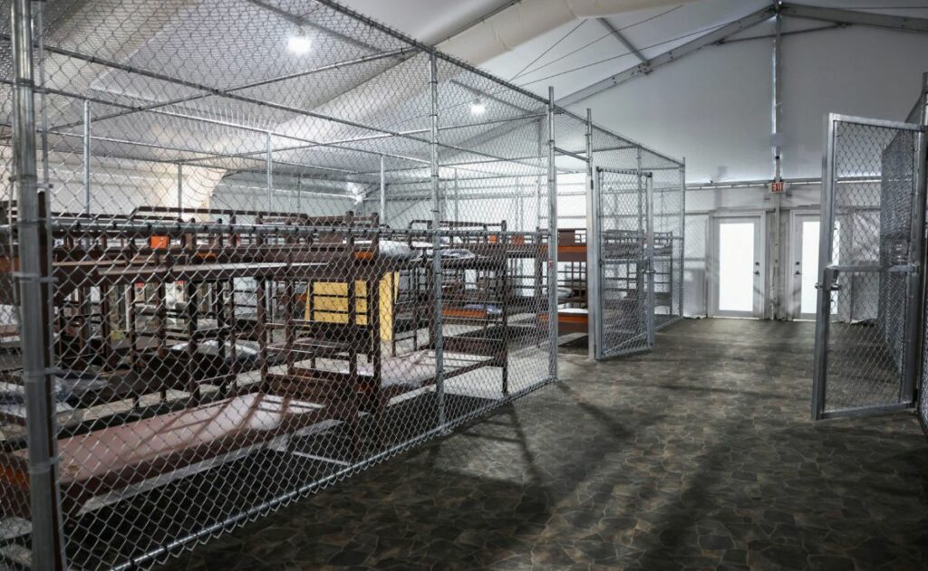 Sheinbaum confirma detención de 81 mexicanos en centro migratorio ‘Alligator Alcatraz’
