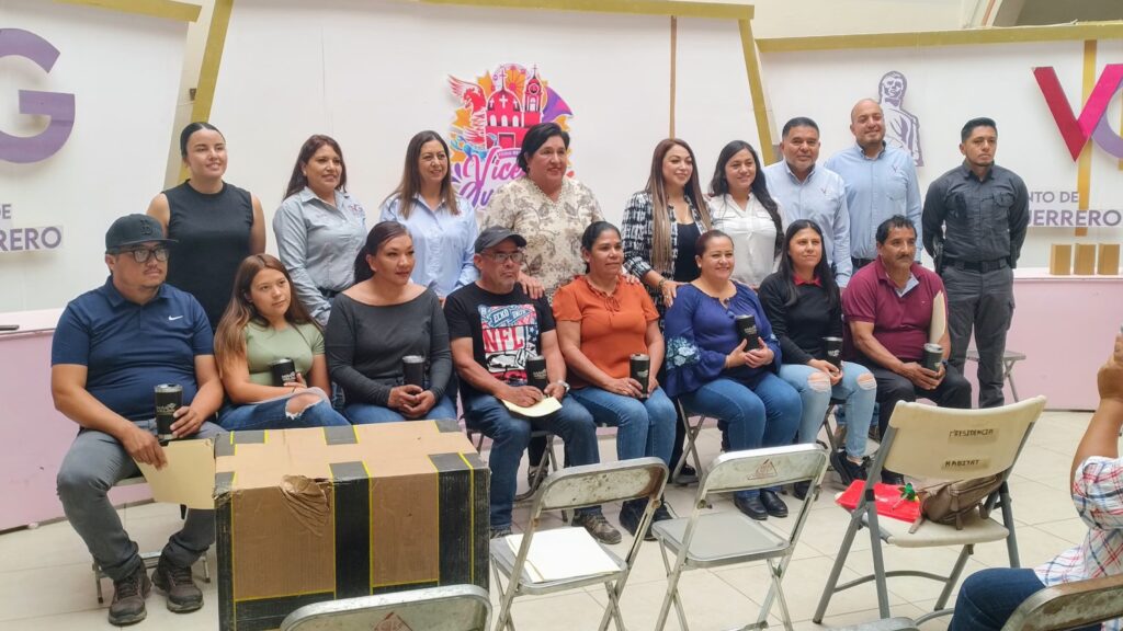Hacen entrega de equipo a través del programa “Más Valor a tu Empresa”
