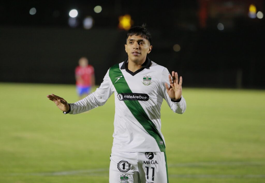 Ganan, gustan y golean debut redondo de Alacranes de Durango.