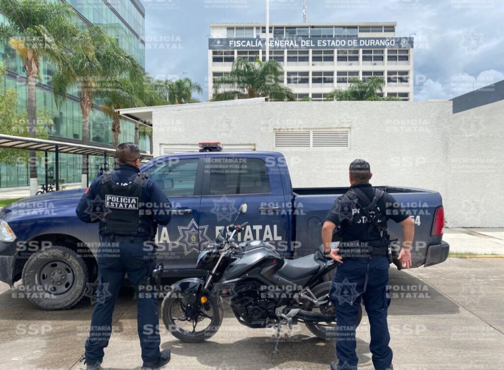 Recuperan motocicleta robada horas antes