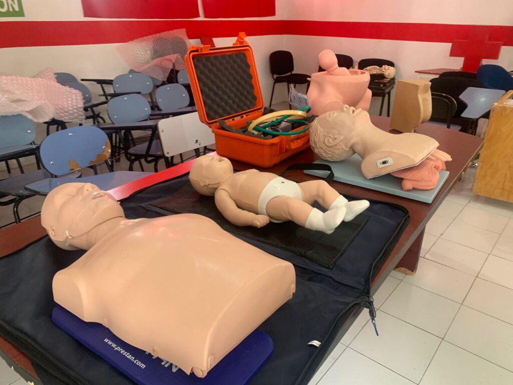 Preparan curso para técnico en urgencias médicas