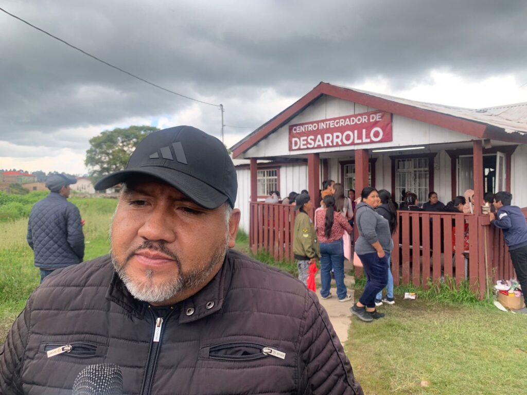 Informan sobre programas de bienestar activos en Pueblo Nuevo