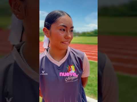 instalación del tartán en la Unidad Deportiva de San José del Valle