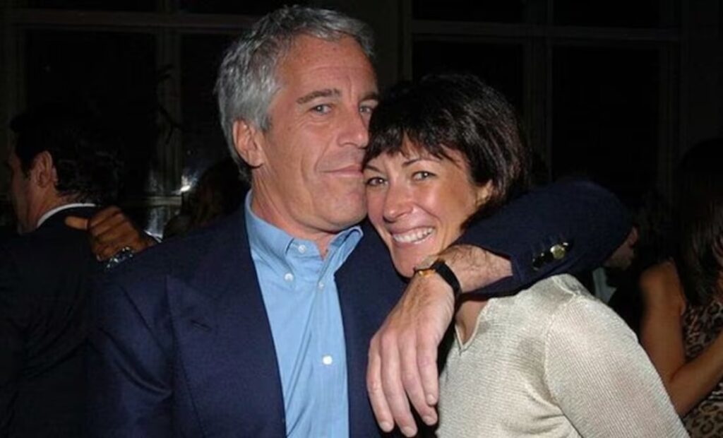 Departamento de Justicia de EU publica transcripciones del testimonio de cómplice de Epstein