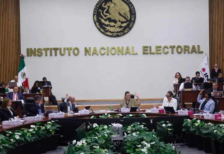 Partidos políticos proponen ampliar personal para transparencia electoral