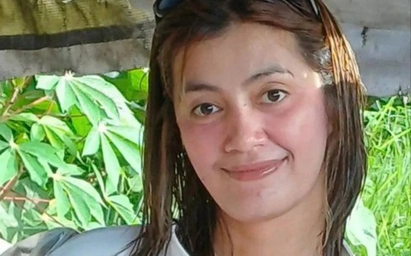 Exreina de belleza aparece flotando en el agua con signos de tortura tras ir a comprar comida