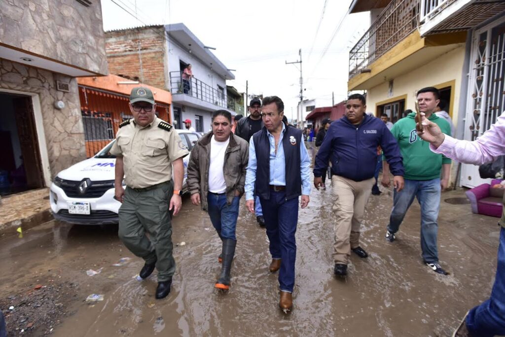 Desbordamiento del río El Tajo deja más de 400 viviendas afectadas en Tototlán