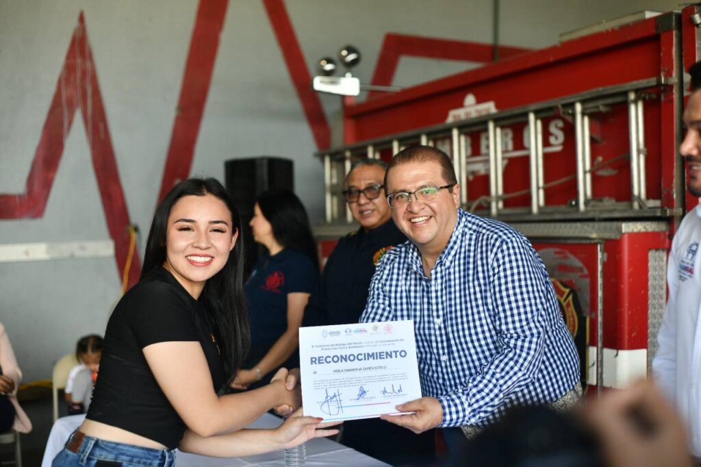 Gobierno Municipal reconoce a la primera generación del voluntariado “Juntos con Causa”