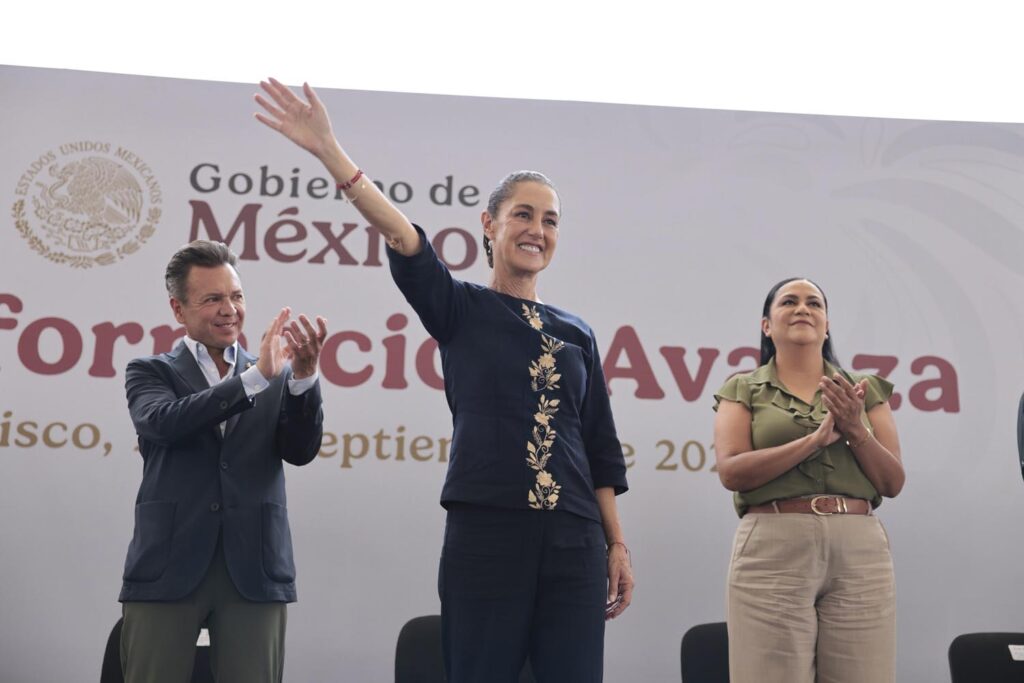 México registra el nivel más bajo de pobreza en su historia, destaca Sheinbaum