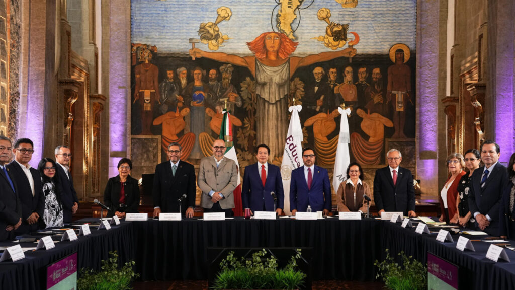 SEP instala Comisión Nacional para impulsar el aprendizaje a lo largo de la vida