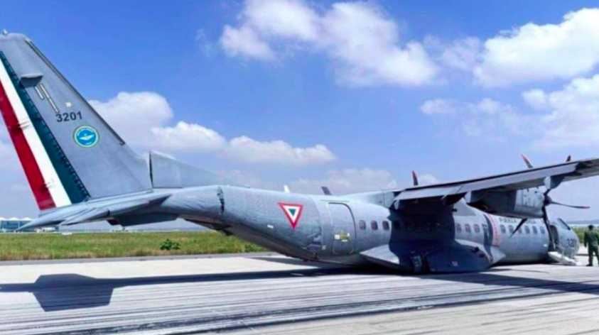 Aeronave de la Fuerza Aérea Mexicana sufre percance durante aterrizaje