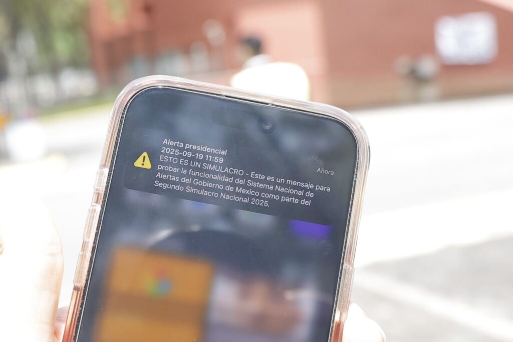 México activa por primera vez la alerta sísmica en celulares de 80 millones de usuarios