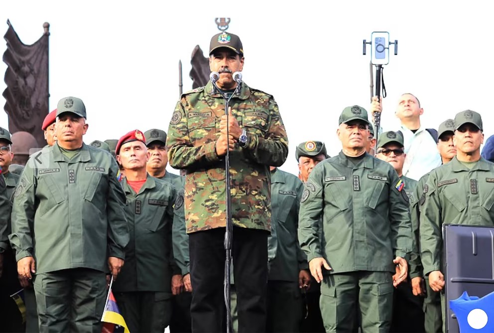 Maduro amenazó con una “lucha armada” si Estados Unidos ataca a Venezuela