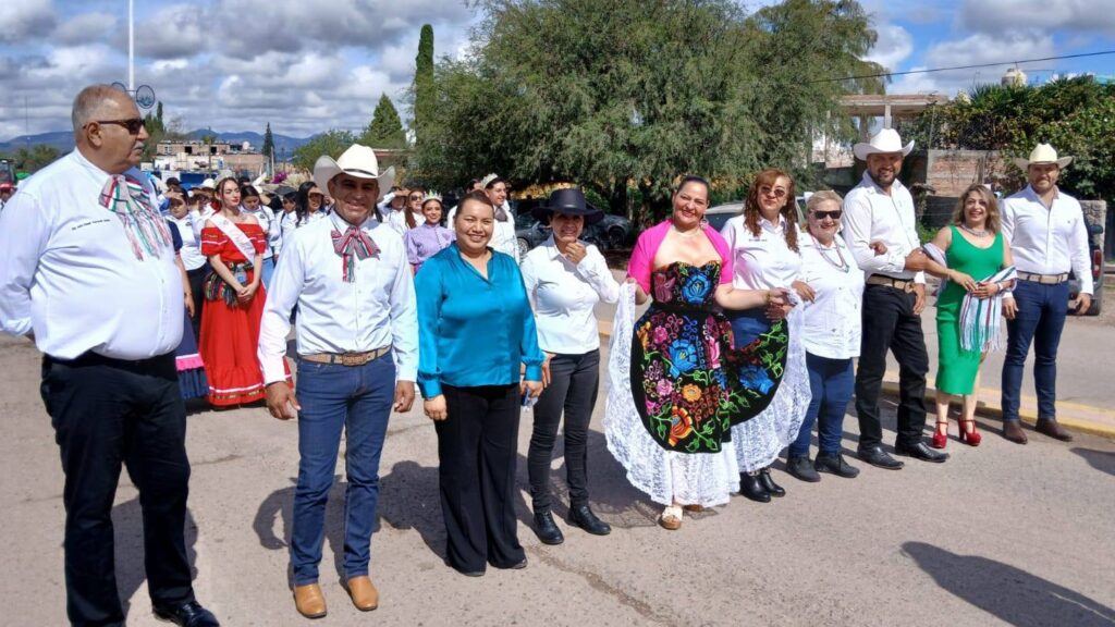 Así se vivió desfile del 215° Aniversario de la Independencia desde Nombre de Dios