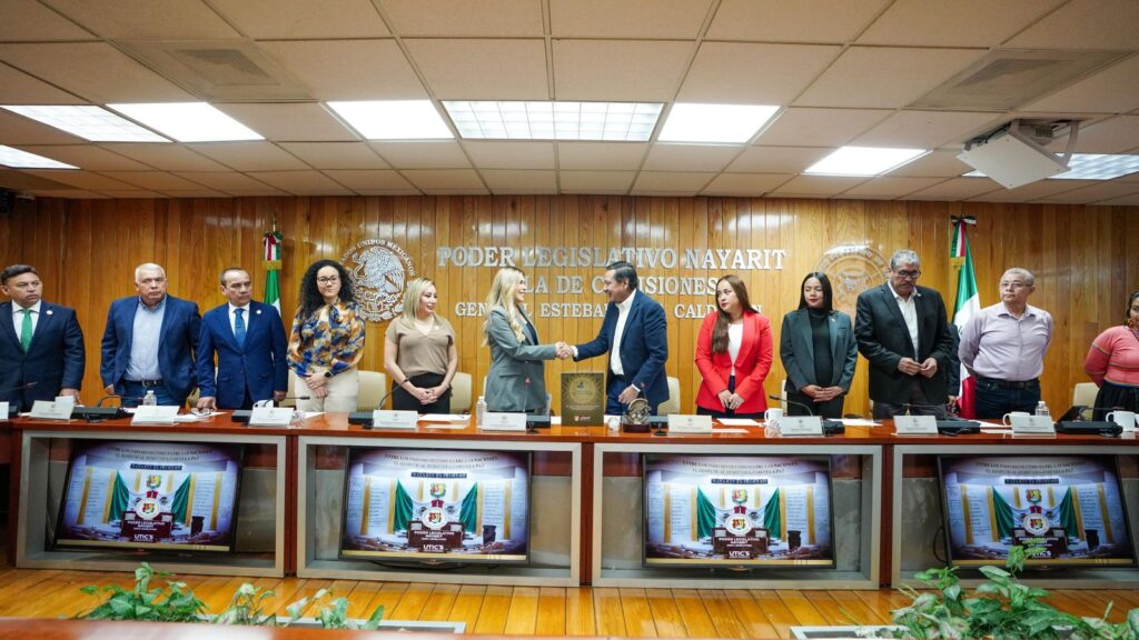 Entrega del Cuarto Informe de Gobierno fortalece la rendición de cuentas y la transparencia