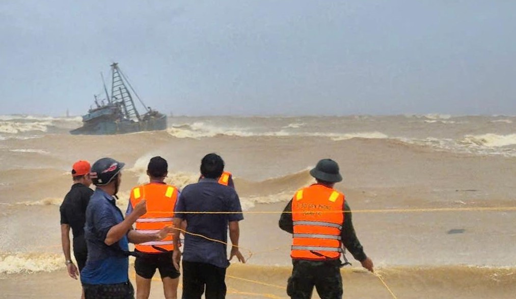 Tifón Bualoi deja más de 30 muertos en Vietnam y Filipinas