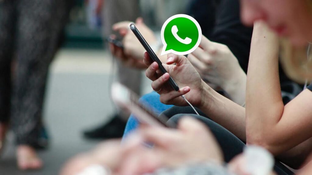 Australia restringirá WhatsApp y apps de citas a menores de 16 años