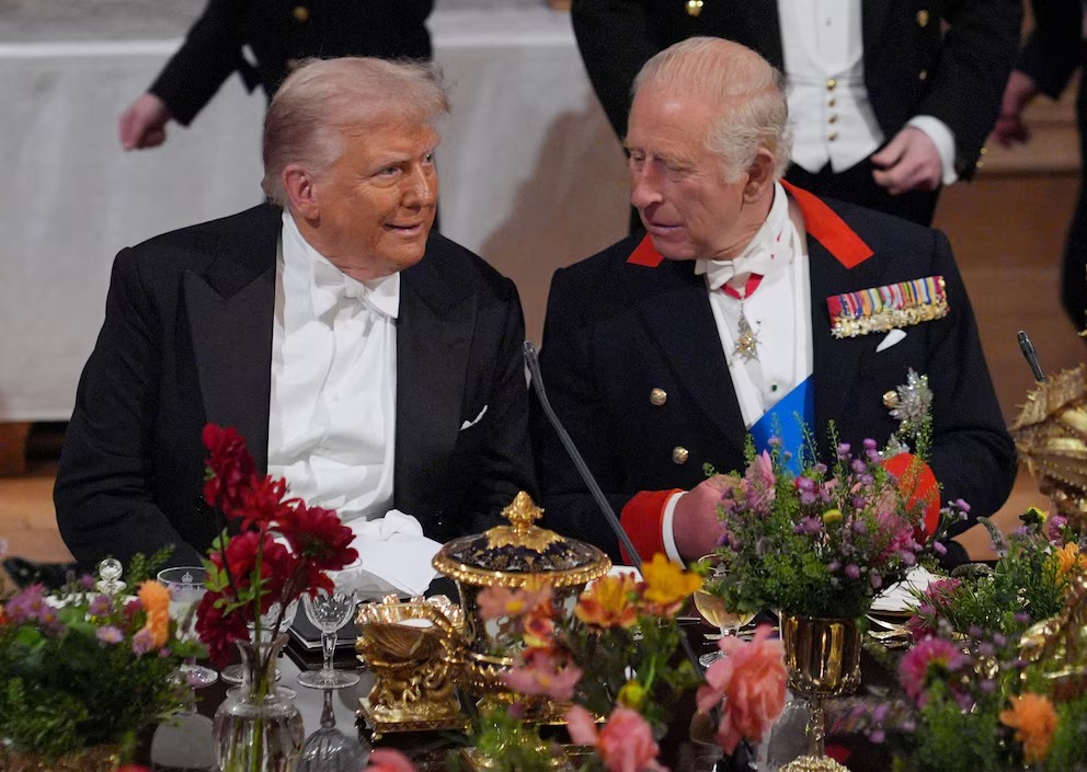 Trump y Carlos III intercambiaron elogios en banquete de Estado que inauguró la visita oficial a Reino Unido