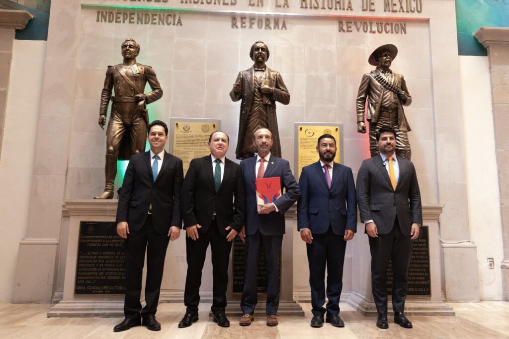 Recibe Congreso Tercer Informe de Gobierno de Esteban Villegas