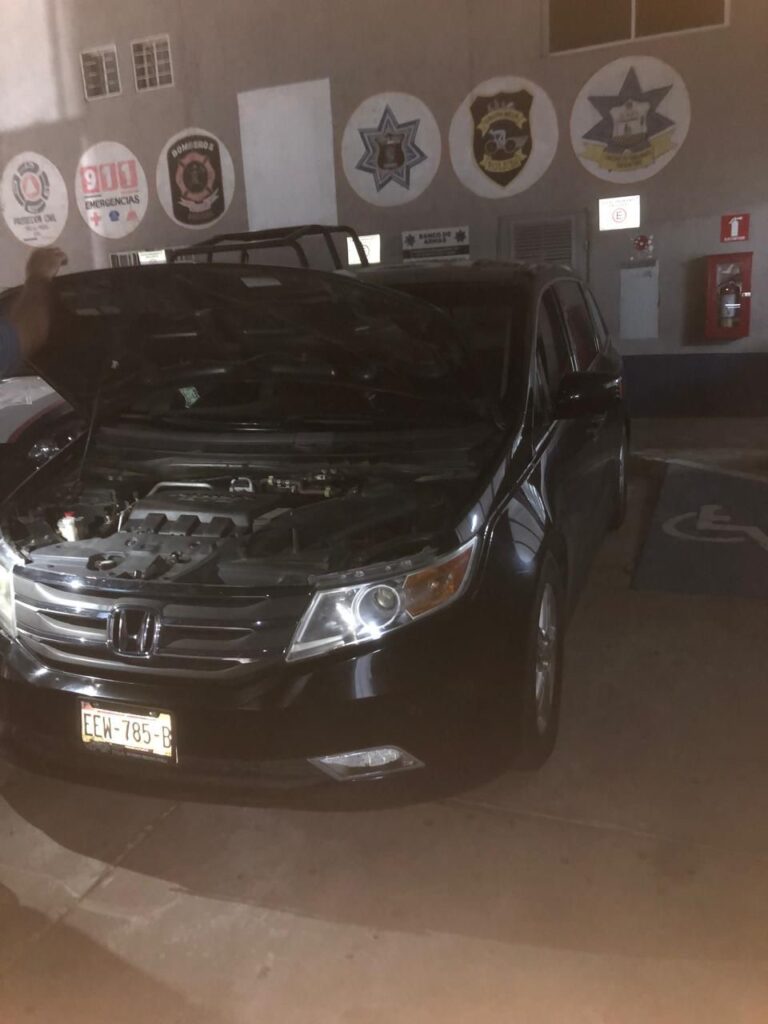Alcohol al volante: percance en Ortiz Mena deja cuantiosos daños
