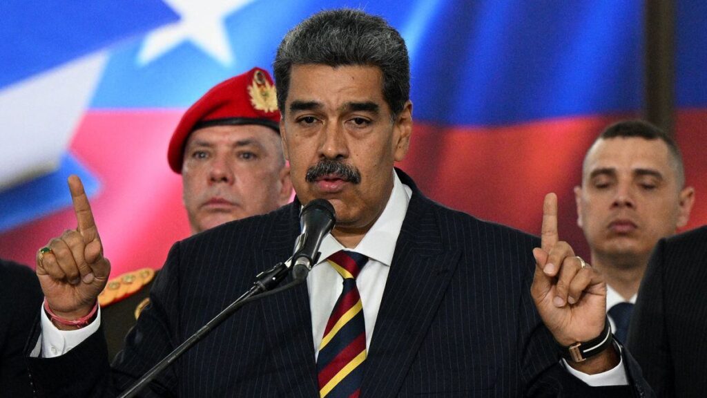 Venezuela firma decreto de emergencia por tensión con EE.UU.