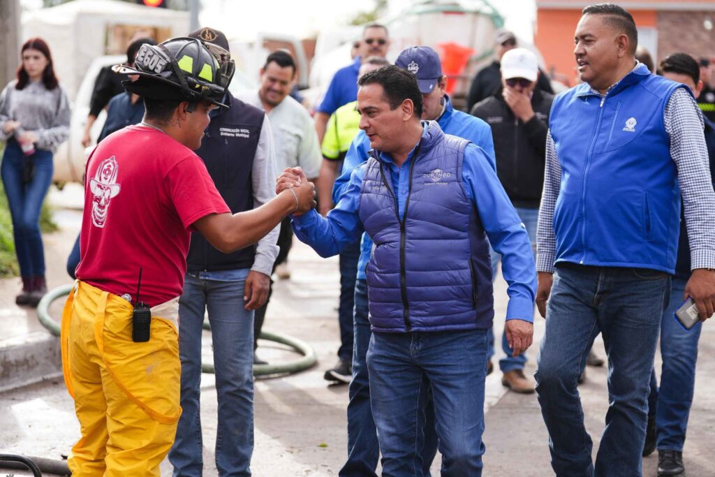 Formamos héroes con valor y vocación, en casa el camino es la prevención: Toño Ochoa