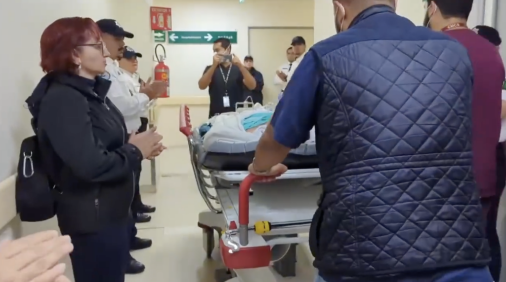 Policías de Guadalajara despiden con honor a compañero que donó sus órganos