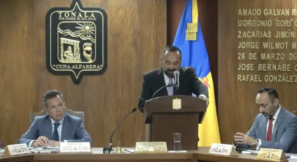 Sergio Chávez rinde informe de gobierno en Tonalá: destaca avances en recolección de basura, salud y desarrollo económico