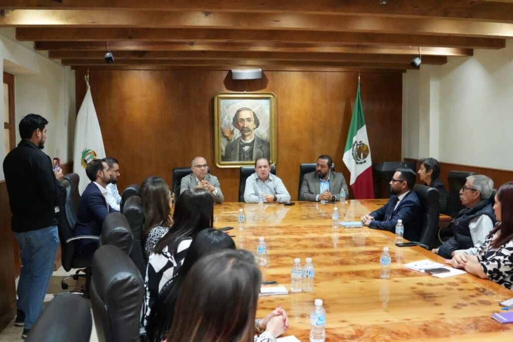 Trabajo en equipo fortalece imagen del Congreso: Ernesto Alanís