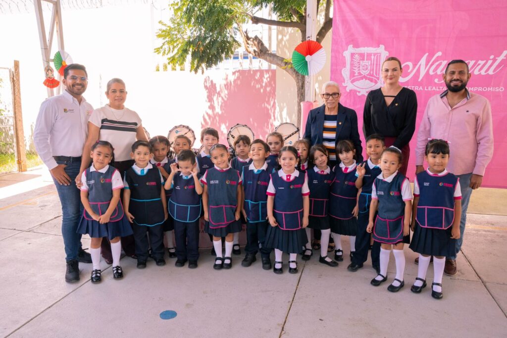 Impulsa Beatriz Estrada la educación artística y cultural de niñas y niños
