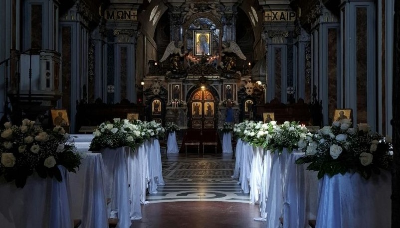 Video de boda revela aparición de supuesto demonio en iglesia