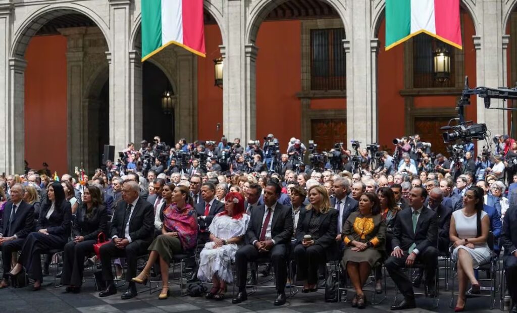 Gobernadores de Morena y de oposición respaldan a Sheinbaum en su Primer Informe de Gobierno