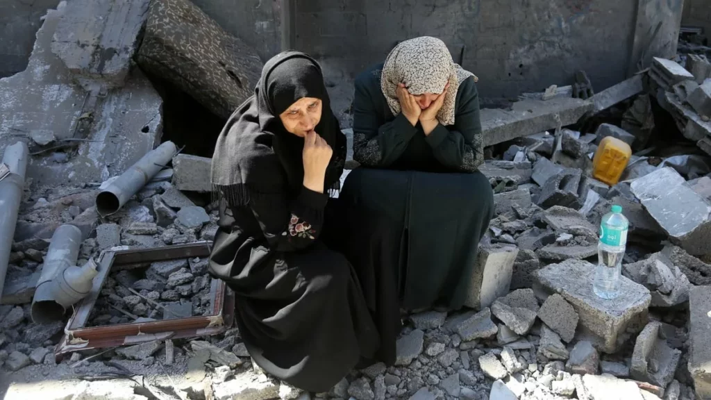 Mujeres en Gaza denuncian explotación sexual a cambio de alimentos y ayuda