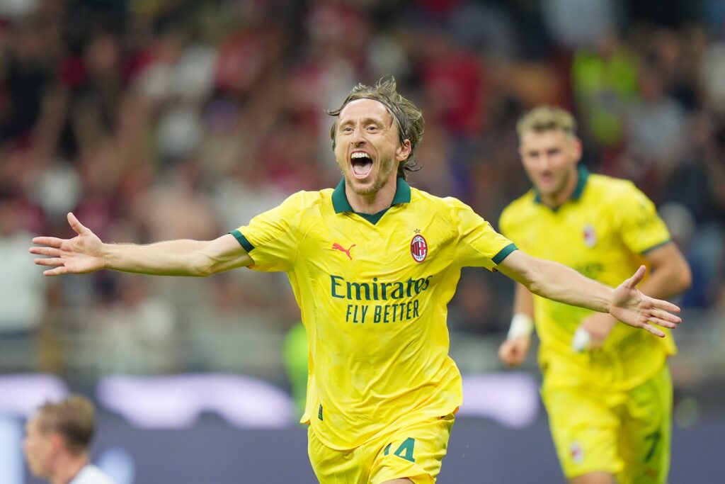 Modric acrecienta su leyenda al estrenarse como goleador con el Milán
