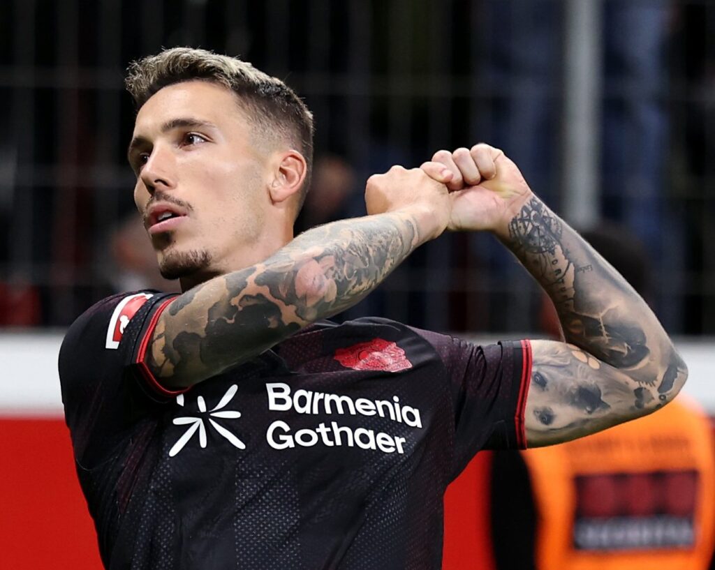 Frankfurt sin piedad debuta con goleada ante el Galatasaray.
