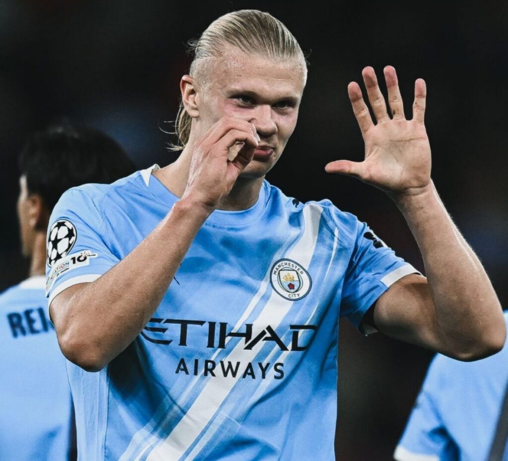 City cumple y vence al Napoli en el reencuentro con Kevin de Bruyne