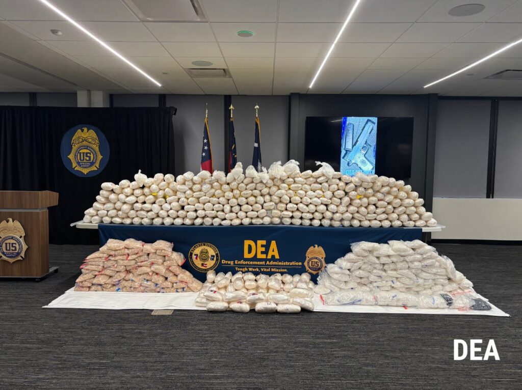 DEA detiene a 670 presuntos integrantes del CJNG en operativo internacional