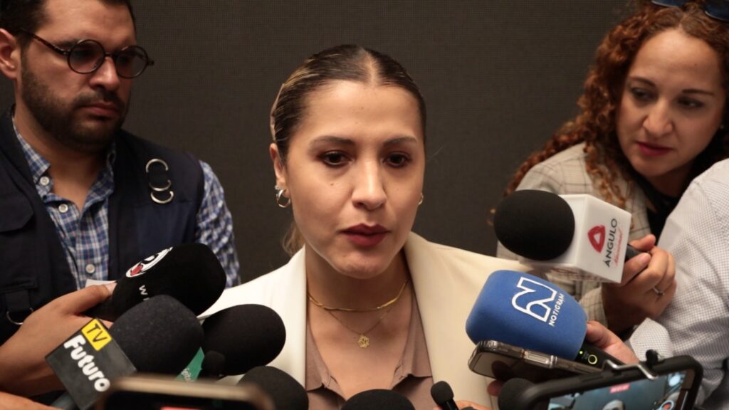 Exigen objetividad a la oposición en la glosa del Tercer Informe