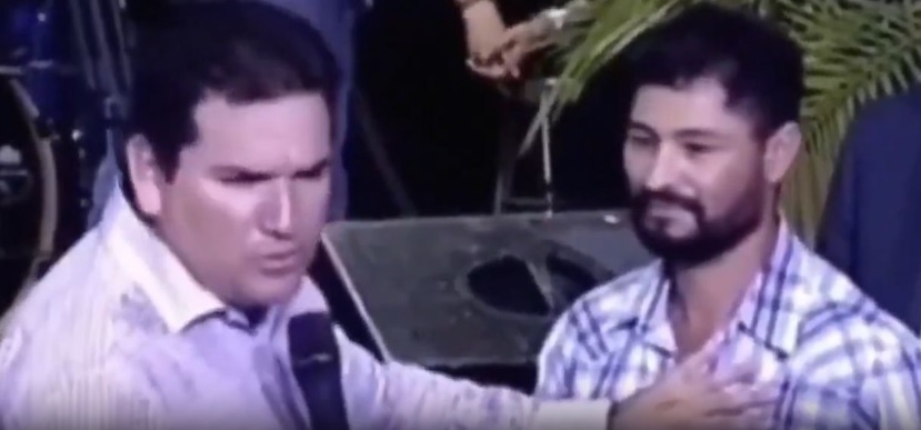VIDEO: Pastor desata polémica al exigir terreno millonario por “orden de Dios”