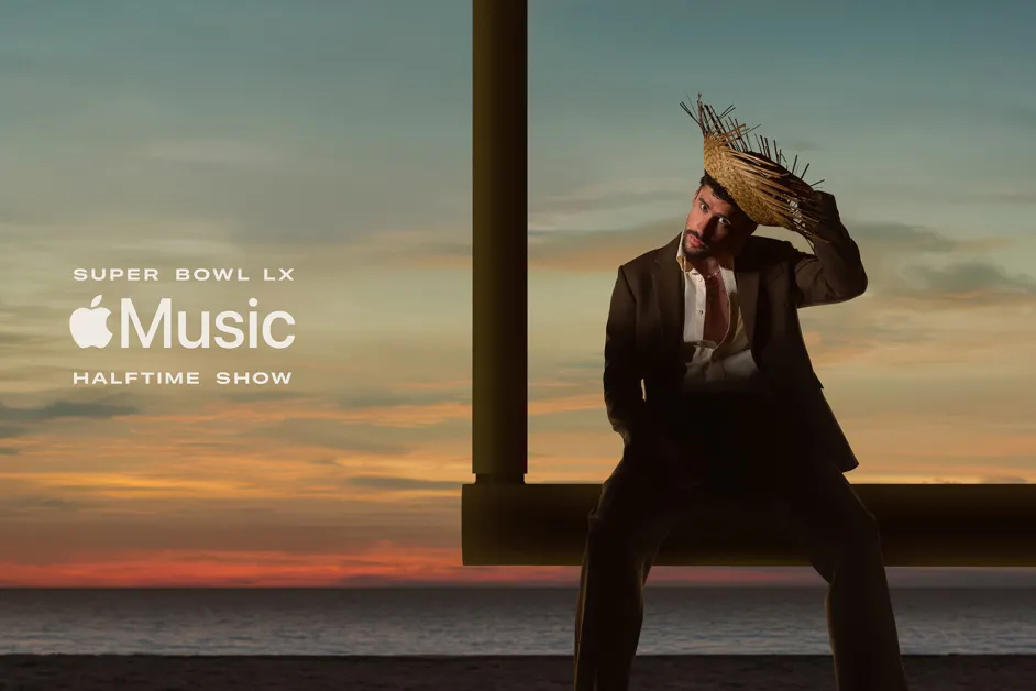 Seguidores de Donald Trump desaprueban la presentación de Bad Bunny en el Super Bowl.