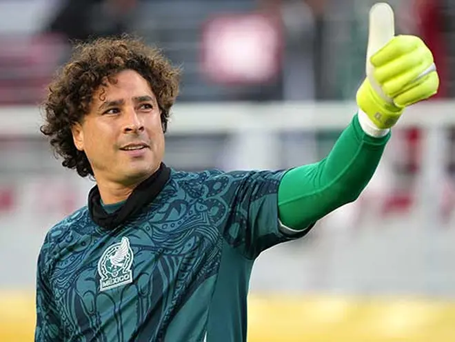 Ochoa sonó para Querétaro pero directivos lo desmintieron; el veterano sigue sin equipo.