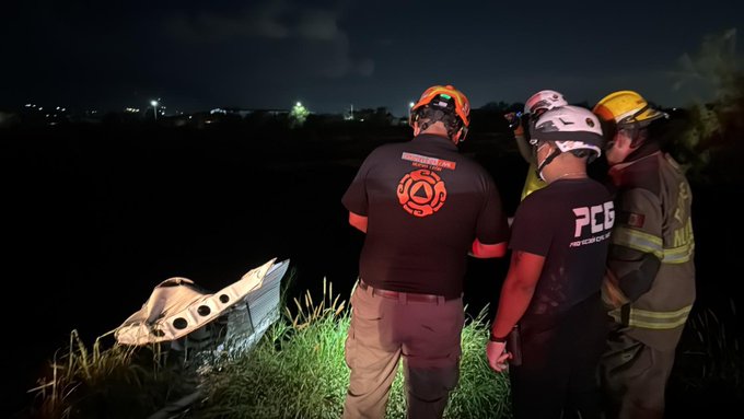 VIDEO: Caída de avioneta deja dos muertos en García, Nuevo León