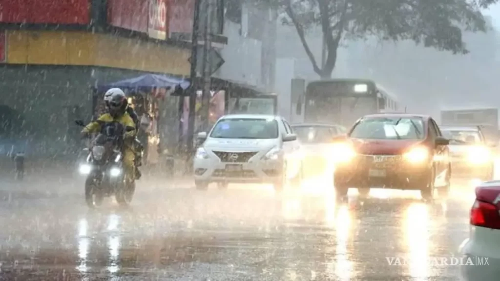 ¡No guardes el paraguas! SMN pronostica lluvias intensas, monzón y corrientes ciclónicas