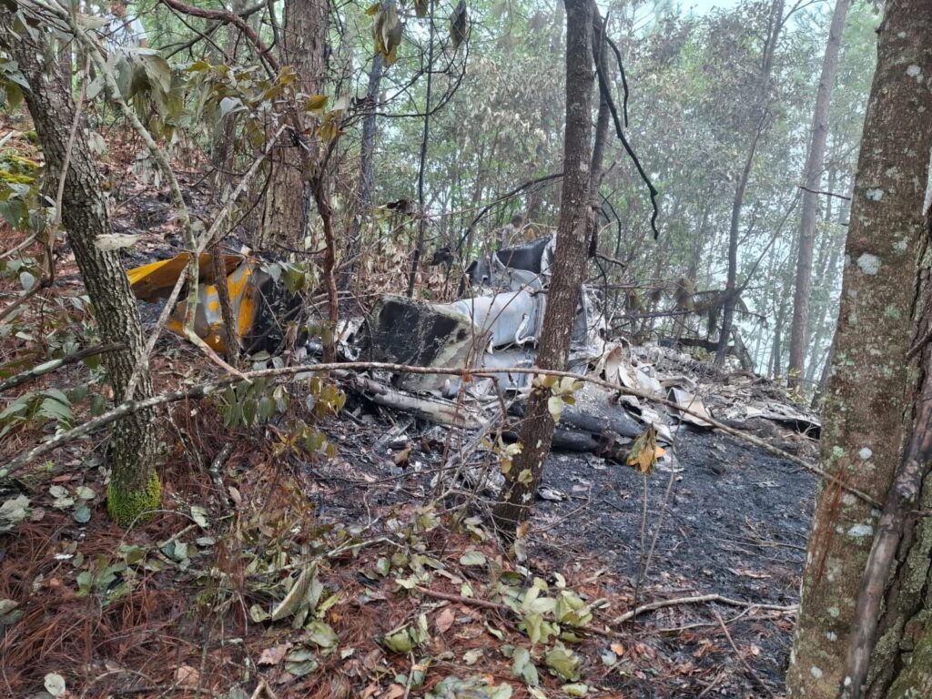 Localizan helicóptero de la CFE en San Sebastián del Oeste; reportan dos fallecidos