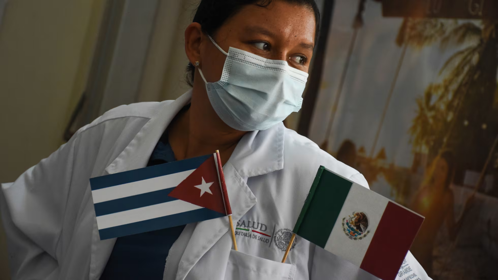 Sheinbaum reafirma que convenio con médicos cubanos en México sigue en regla
