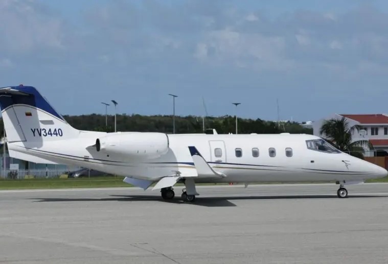 Se estrella avioneta en el aeropuerto de Maiquetia, en Venezuela