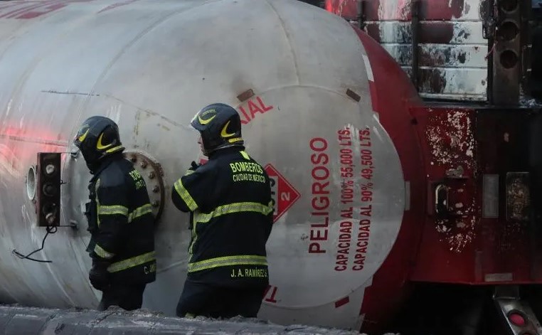 Fiscalía Desmiente Fallas Mecánicas y Baches en la Pipa que Causó la Explosión de Iztapalapa