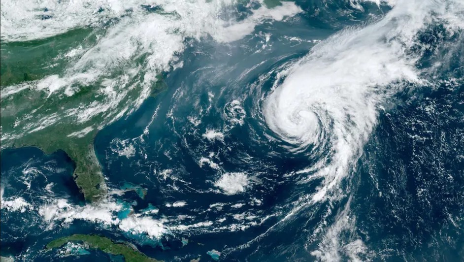 ‘Kiko’ ya es huracán categoría 1; Se forma la tormenta tropical “Lorena”